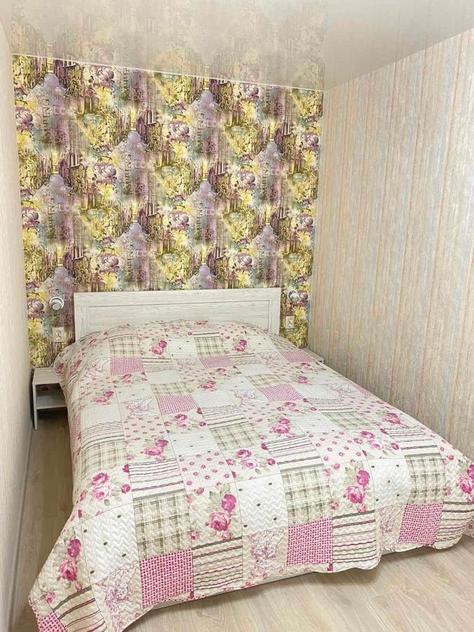 Suite Mira Avenue Center Двухкомнатная Квартира В Центре Возле Тц Цум TTchernihiv Extérieur photo